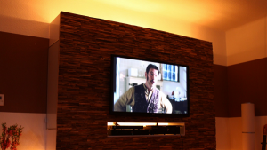 holzverkleidung-wohnzimmer