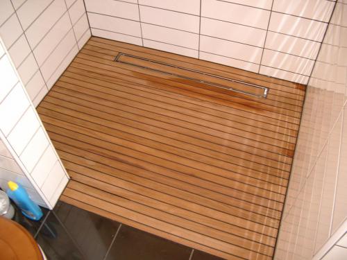 Dusche Teak