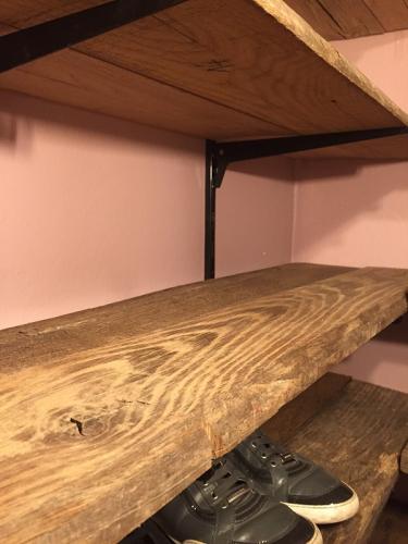 Holz Schuhregal begehbarer Kleiderschrank (4)