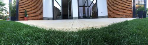 Holzterrasse ohne Schrauben