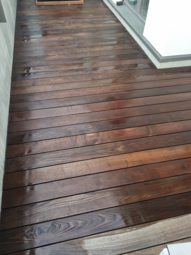 Holzterrasse pflegen