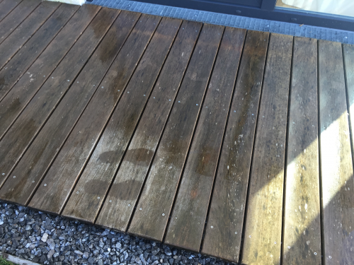 Pflege Holzterrasse reinigen (1)