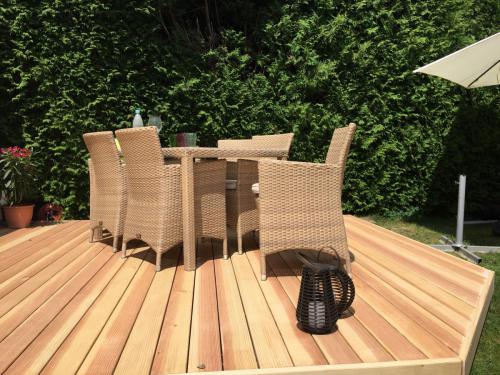 Terrassenbau Holz