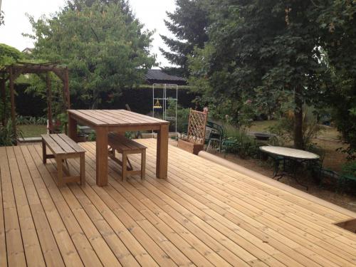 Thermokiefer Holzterrasse (1)