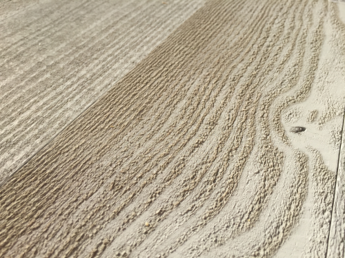 grau fichte saegerau